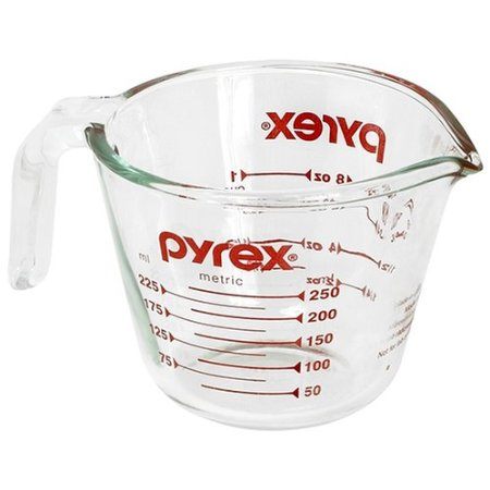 Pyrex 1 Cup Glass Measure