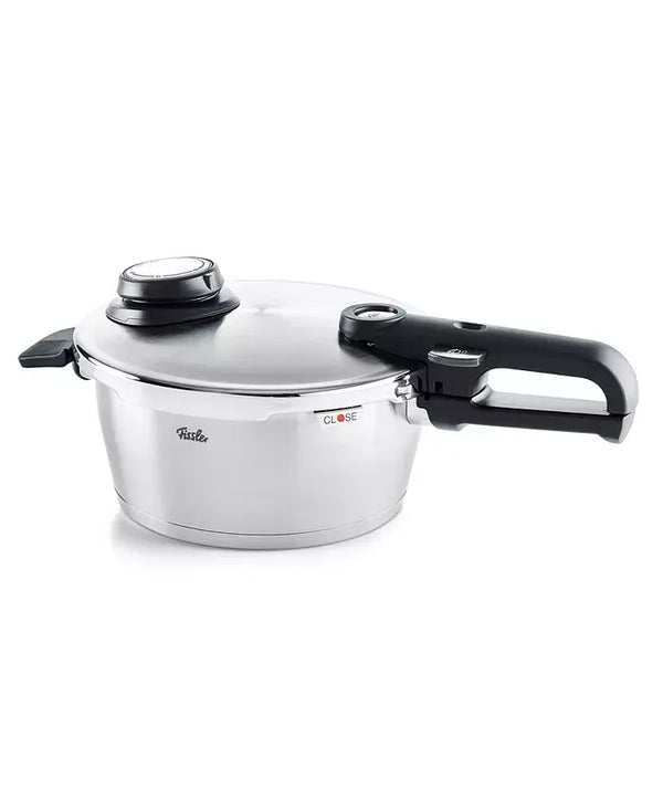 Fissler Vitavit 3.7qt Pressure Cooker with Steamer Insert