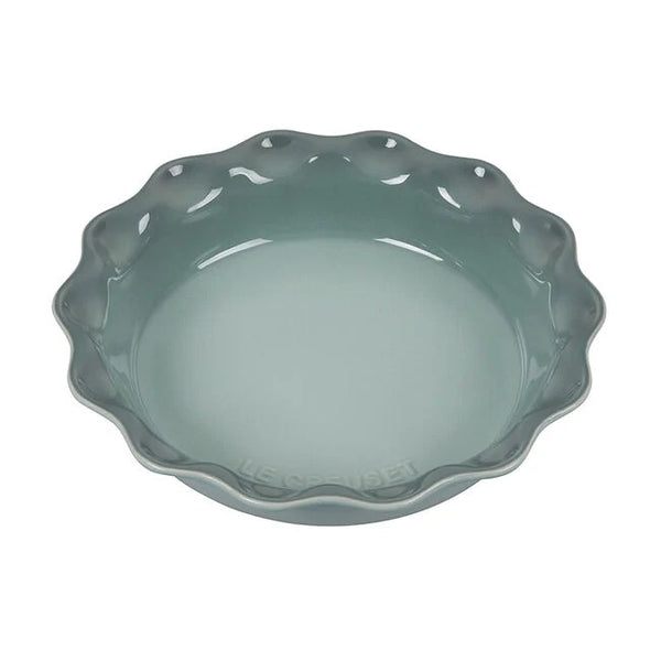 Le Creuset Stoneware Heritage Fluted 9" Pie Dish - Sea Salt