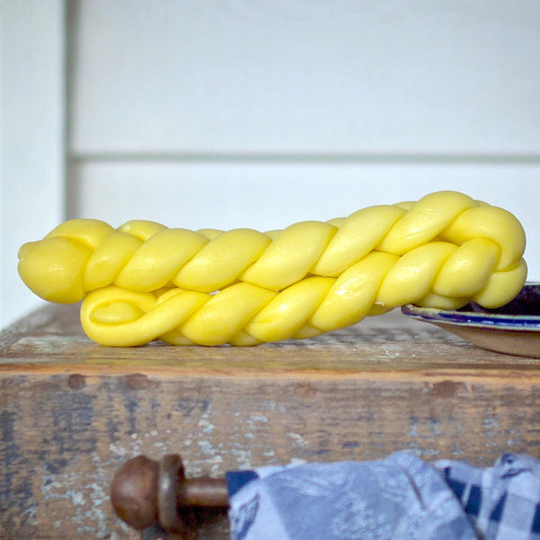Lovera's Caciocavera Cheese 8oz - Braided