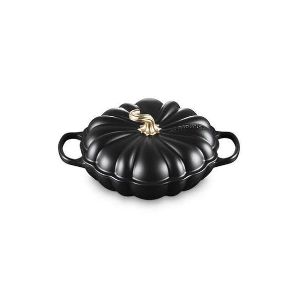 Le Creuset Signature Cast Iron 2.75qt Pumpkin Braiser - Licorice with Gold Knob