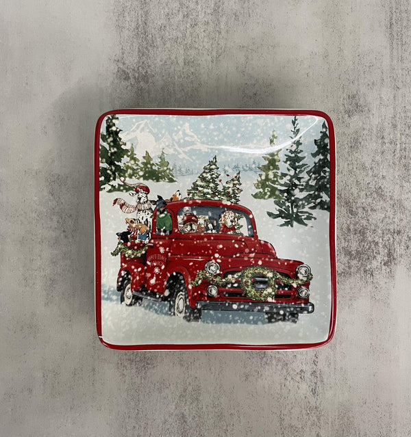 Plate Christmas truck facing L eft