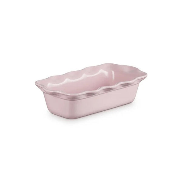 Le Creuset Heritage Stoneware 9" Fluted Loaf Pan - Chiffon Pink