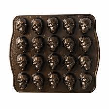 NW SKULL BITES CAKELET PAN