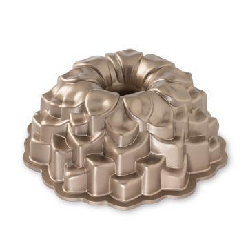 NW Blossom Bundt Pan