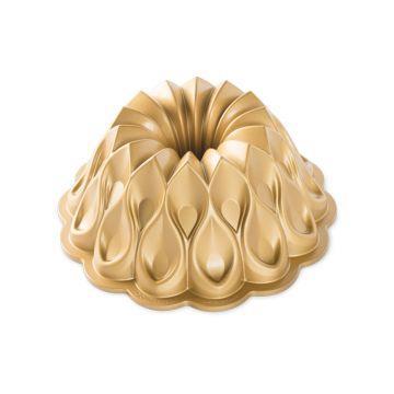Nordic Ware 10C Bundt Pan - Gold Crown