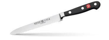 Wusthof 5" Serrated Utility Kn ife