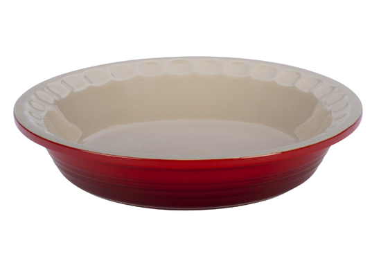 https://intlpantry.com/cdn/shop/products/Le_Creuset_9_Heritage_Cerise_FLuted_Pie_Pan_600x.png?v=1619537629